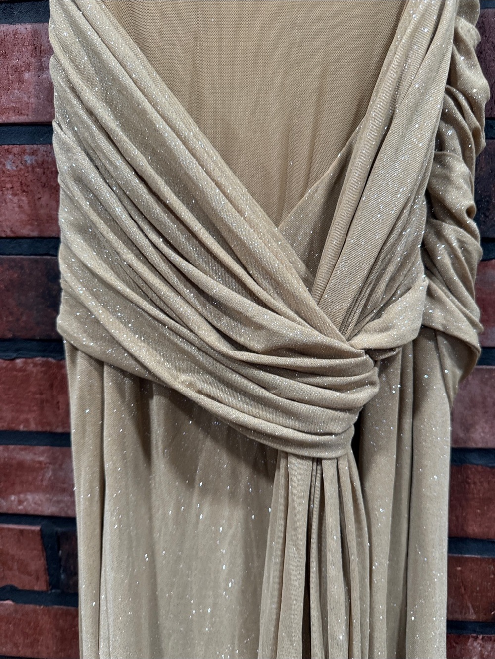Babyboo PAULA MAXI DRESS - GOLD SPARKLE - Picture 10 of 16